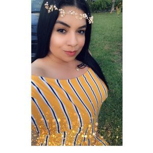 Meet your Posher, Laura